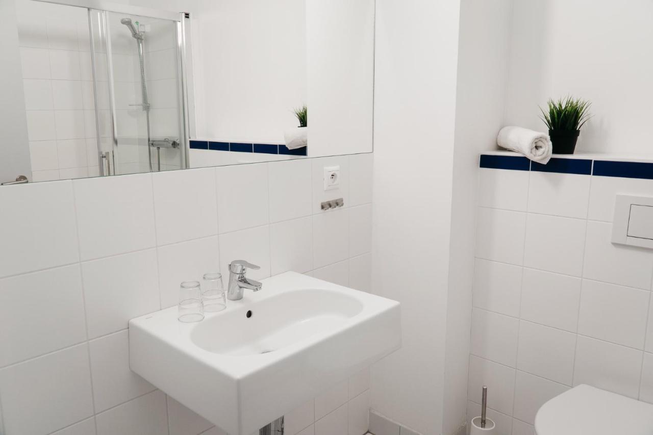 Hc Hotel Чешка Будьовица Екстериор снимка
